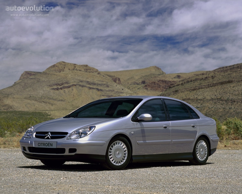 Citroen C5 Liftback photo 2