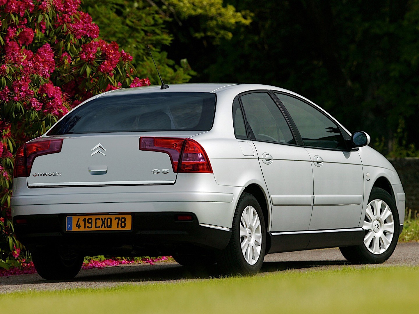 Citroen C5 Liftback photo 11