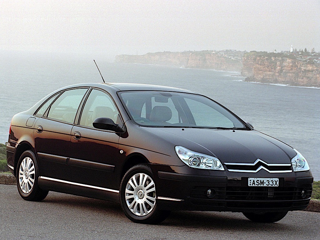 Citroen C5 Liftback photo 16