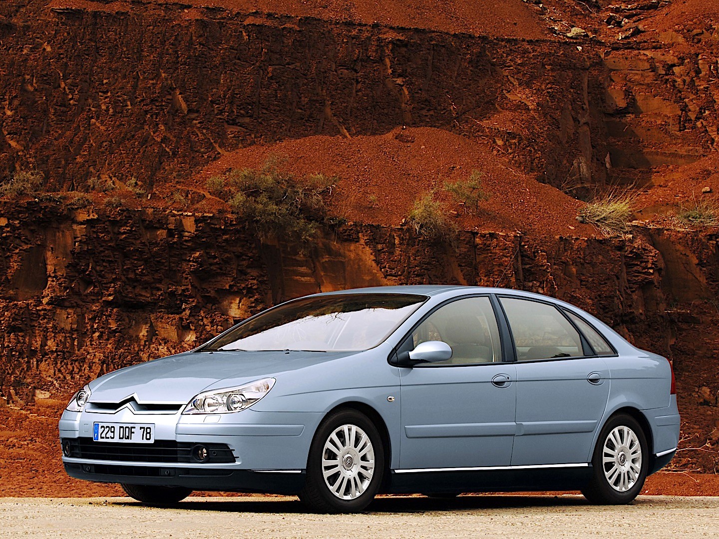 Citroen C5 Liftback photo 25