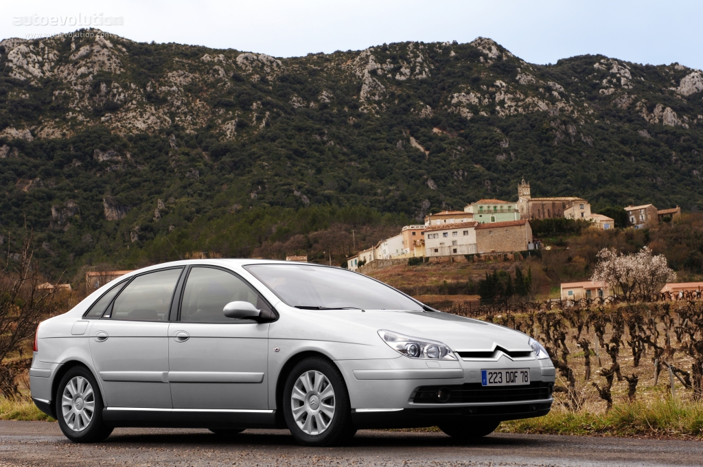 Citroen C5 Liftback photo 2