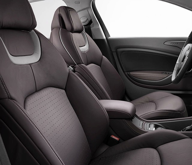 Citroen C5 Sedan photo 73