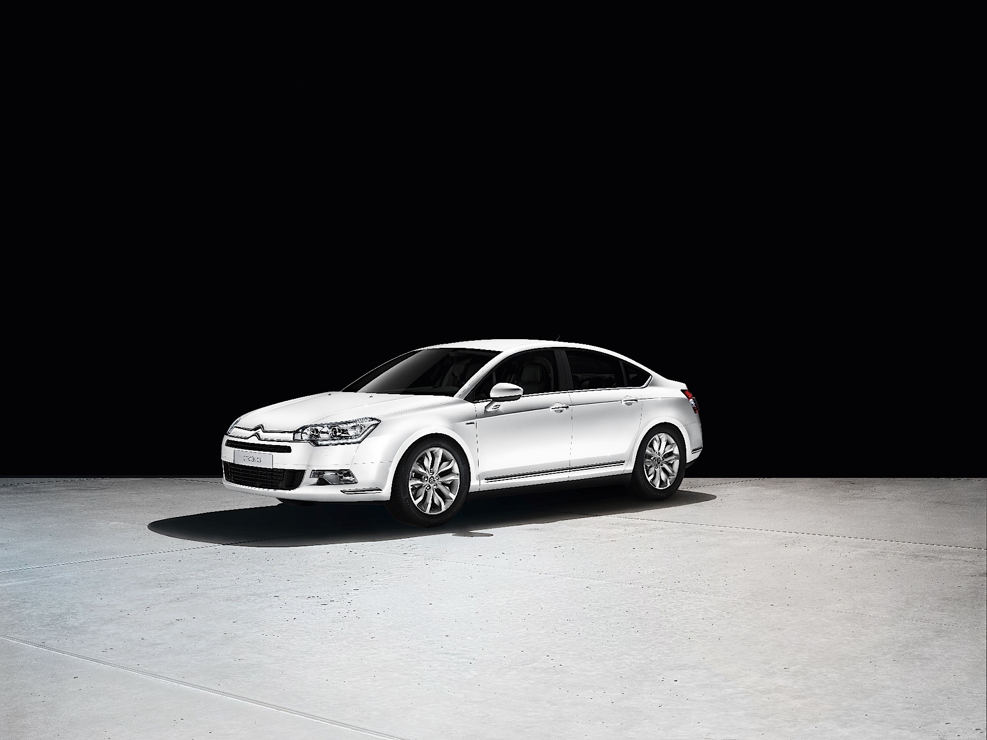 Citroen C5 Sedan photo 10