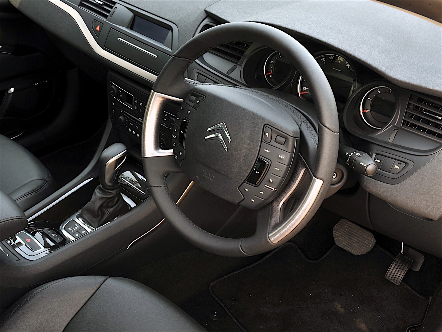 Citroen C5 Sedan photo 82