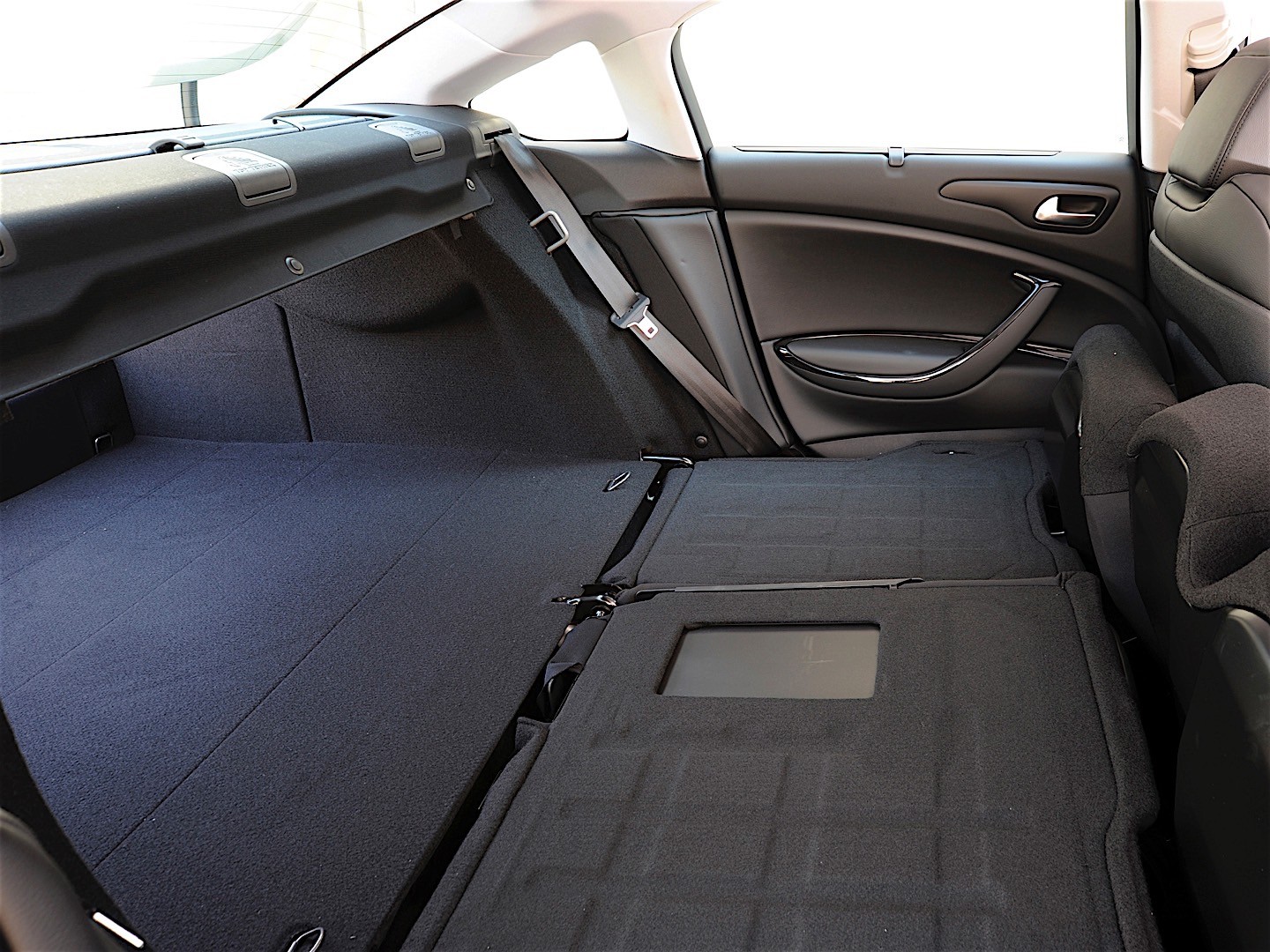 Citroen C5 Sedan photo 86