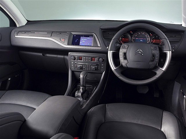 Citroen C5 Sedan photo 87