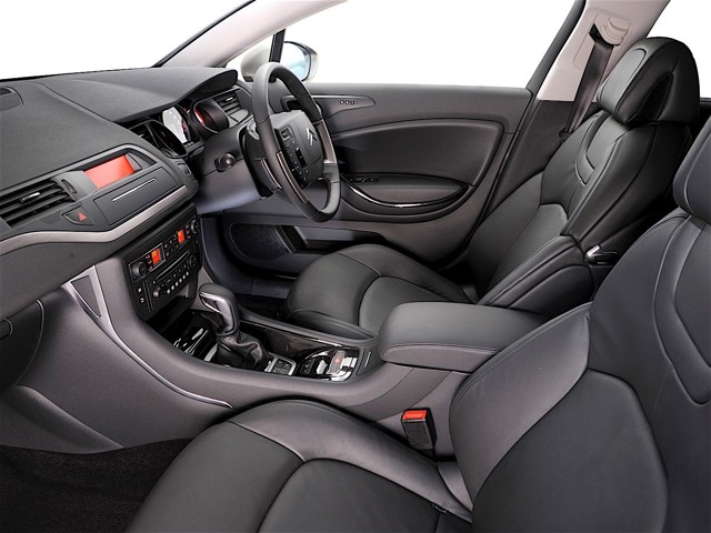 Citroen C5 Sedan photo 90