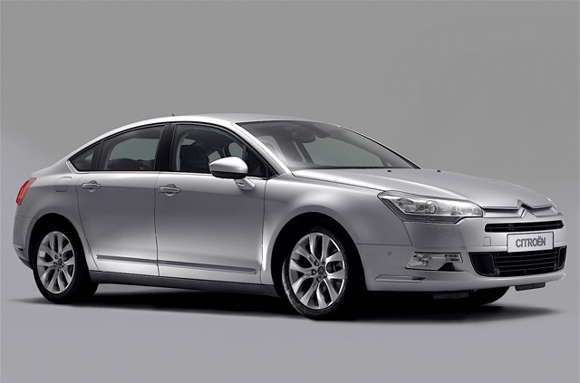 Citroen C5 Sedan photo 18