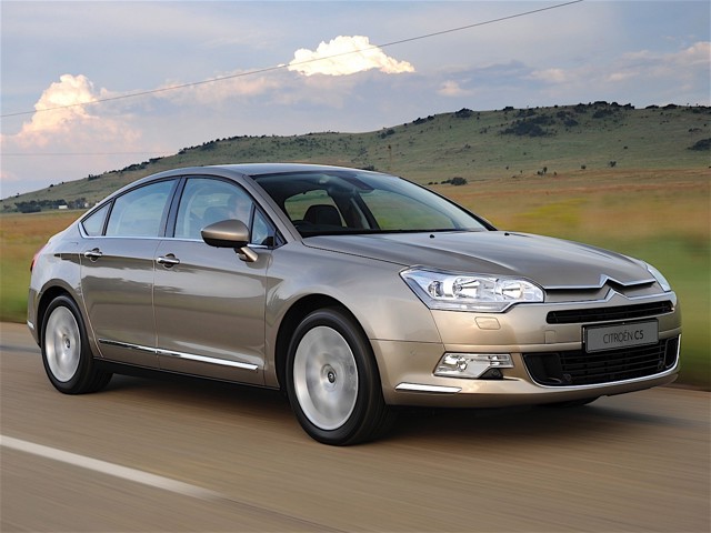 Citroen C5 Sedan photo 19