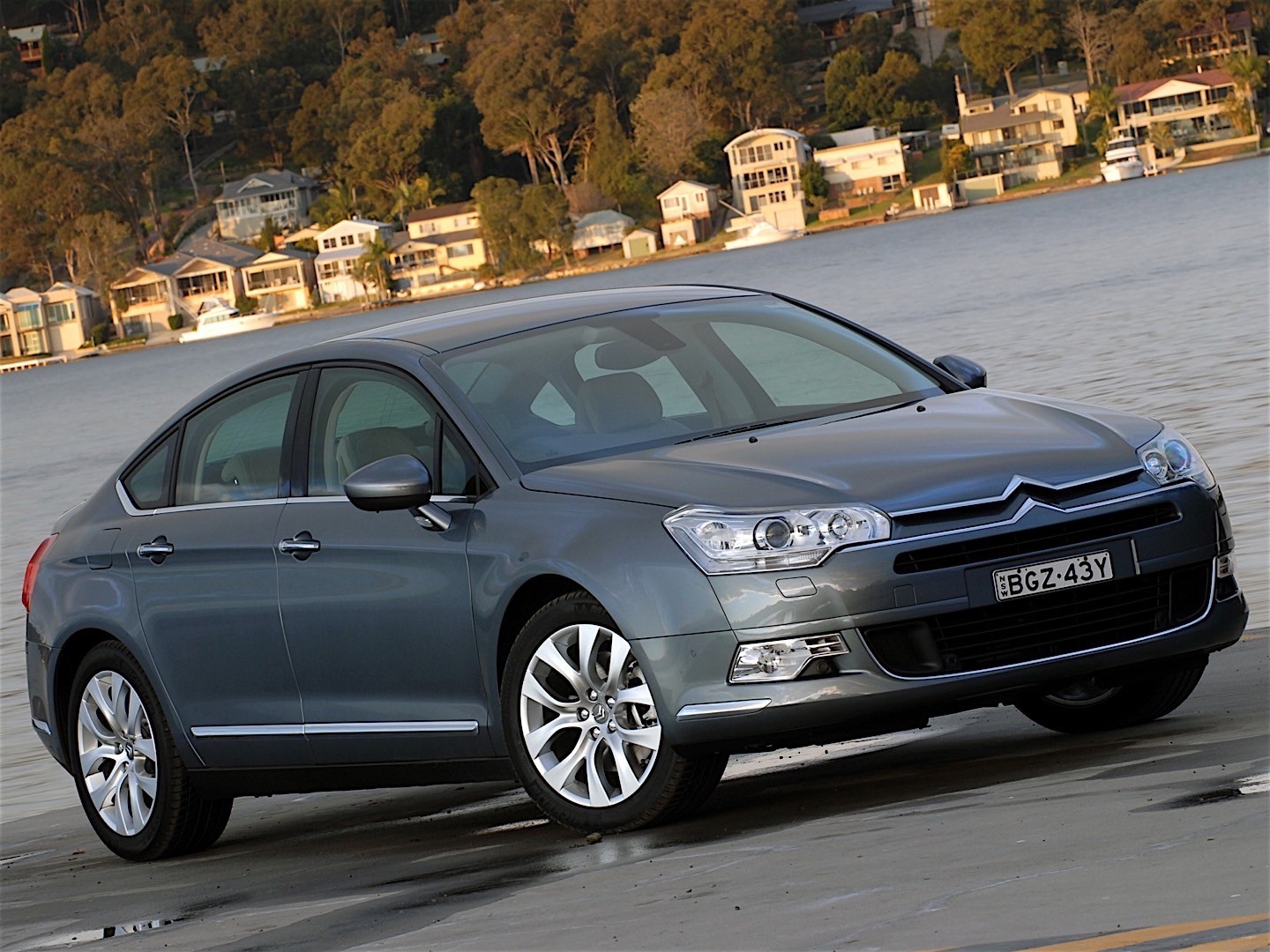 Citroen C5 Sedan photo 26