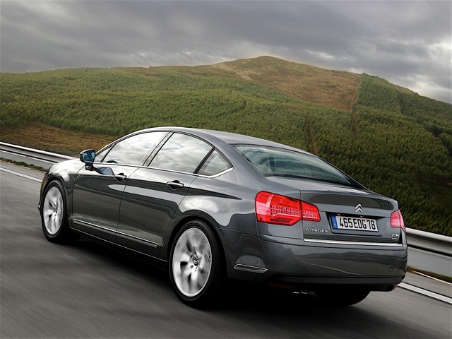Citroen C5 Sedan photo 39
