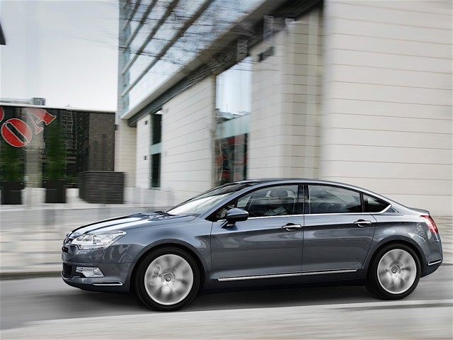 Citroen C5 Sedan photo 41