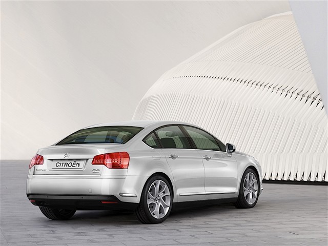 Citroen C5 Sedan photo 45
