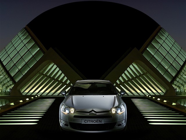Citroen C5 Sedan photo 50
