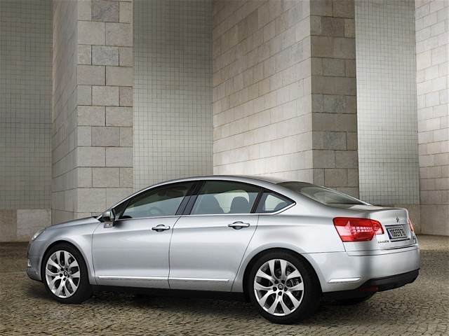 Citroen C5 Sedan photo 53