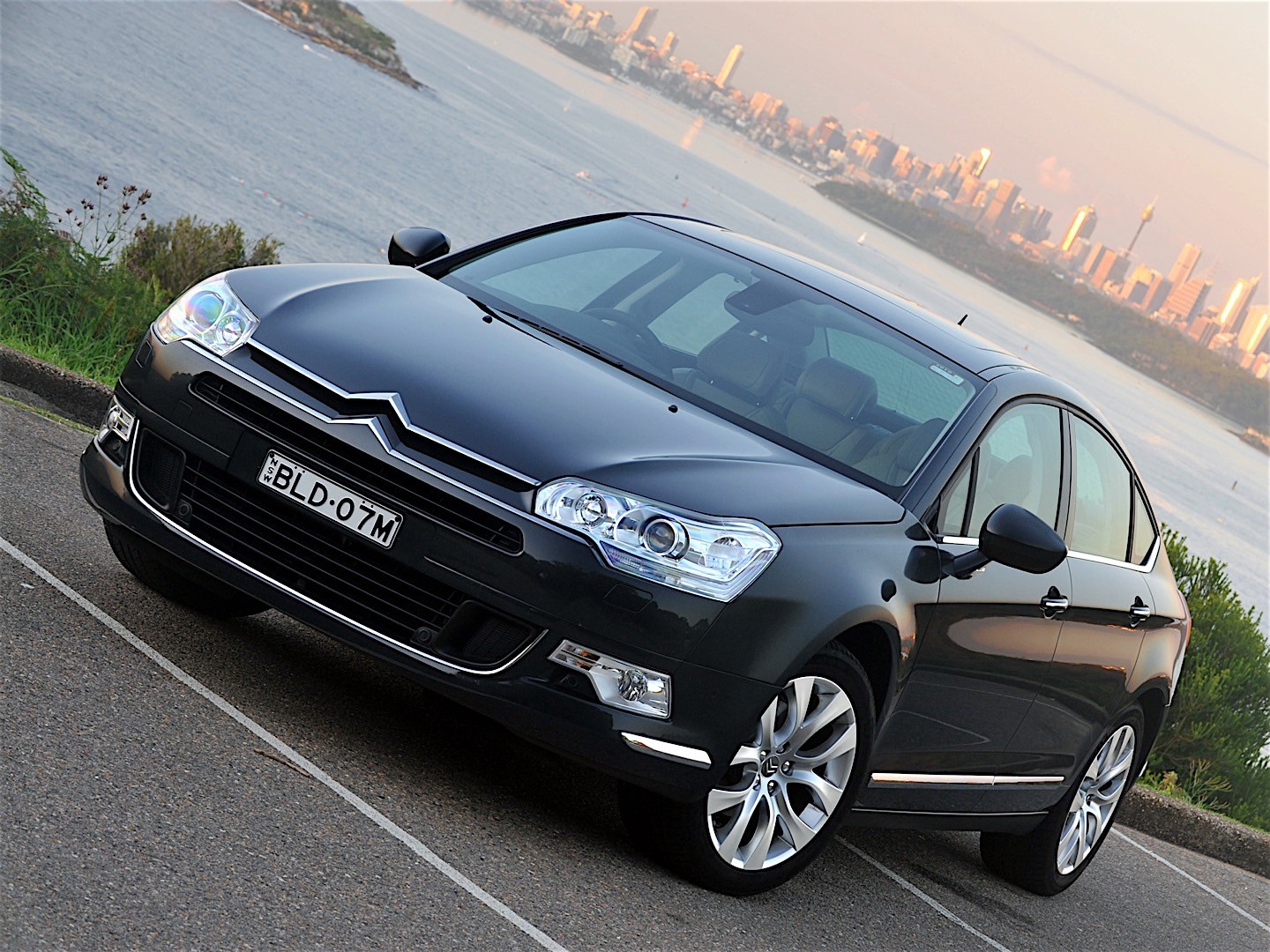 Citroen C5 Sedan photo 61