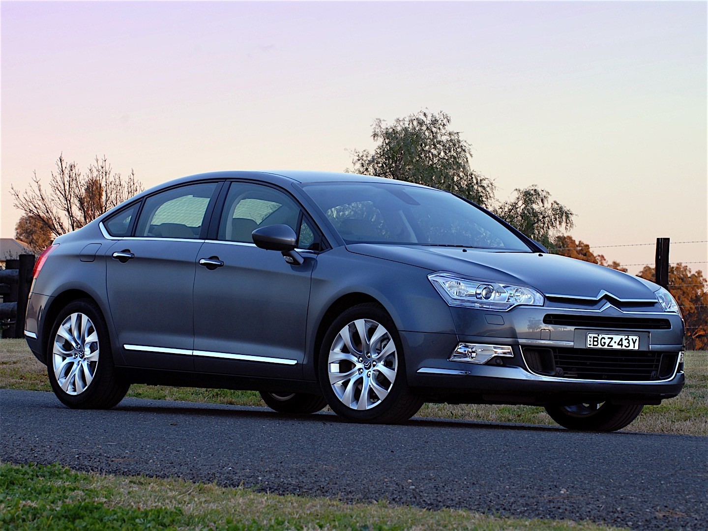 Citroen C5 Sedan photo 63