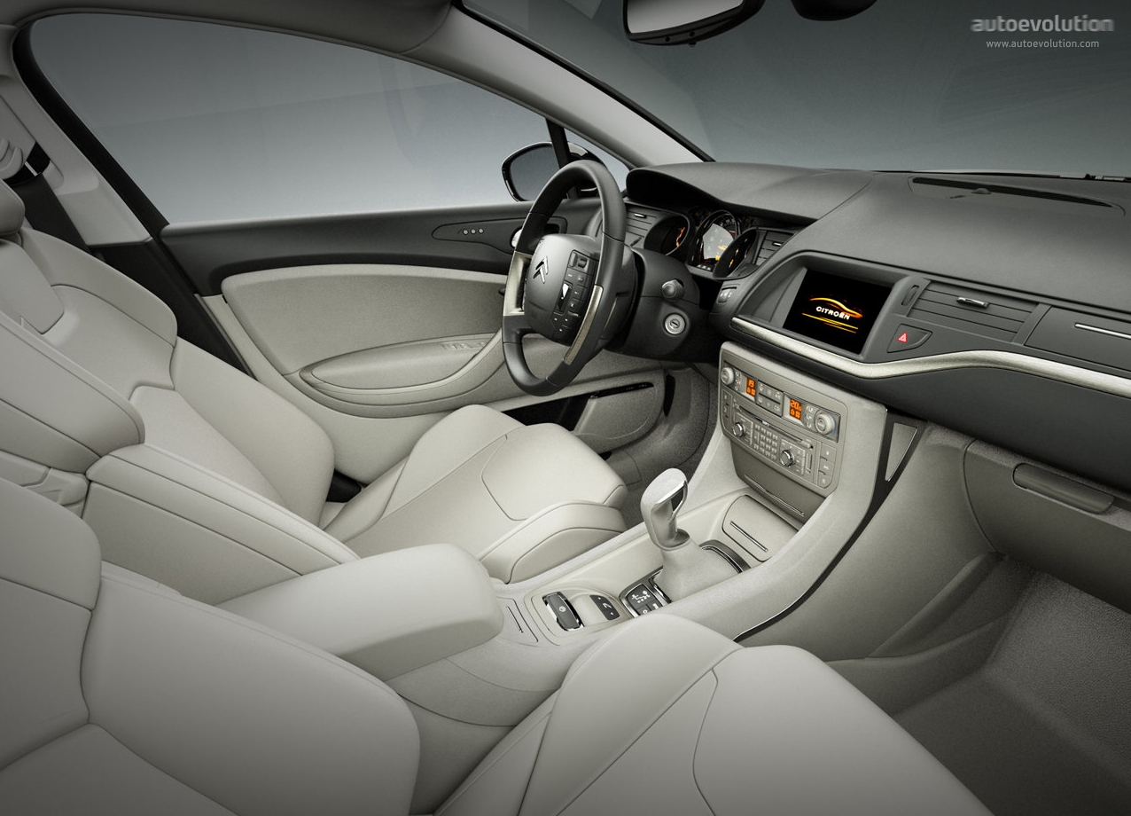 Citroen C5 Sedan photo 69