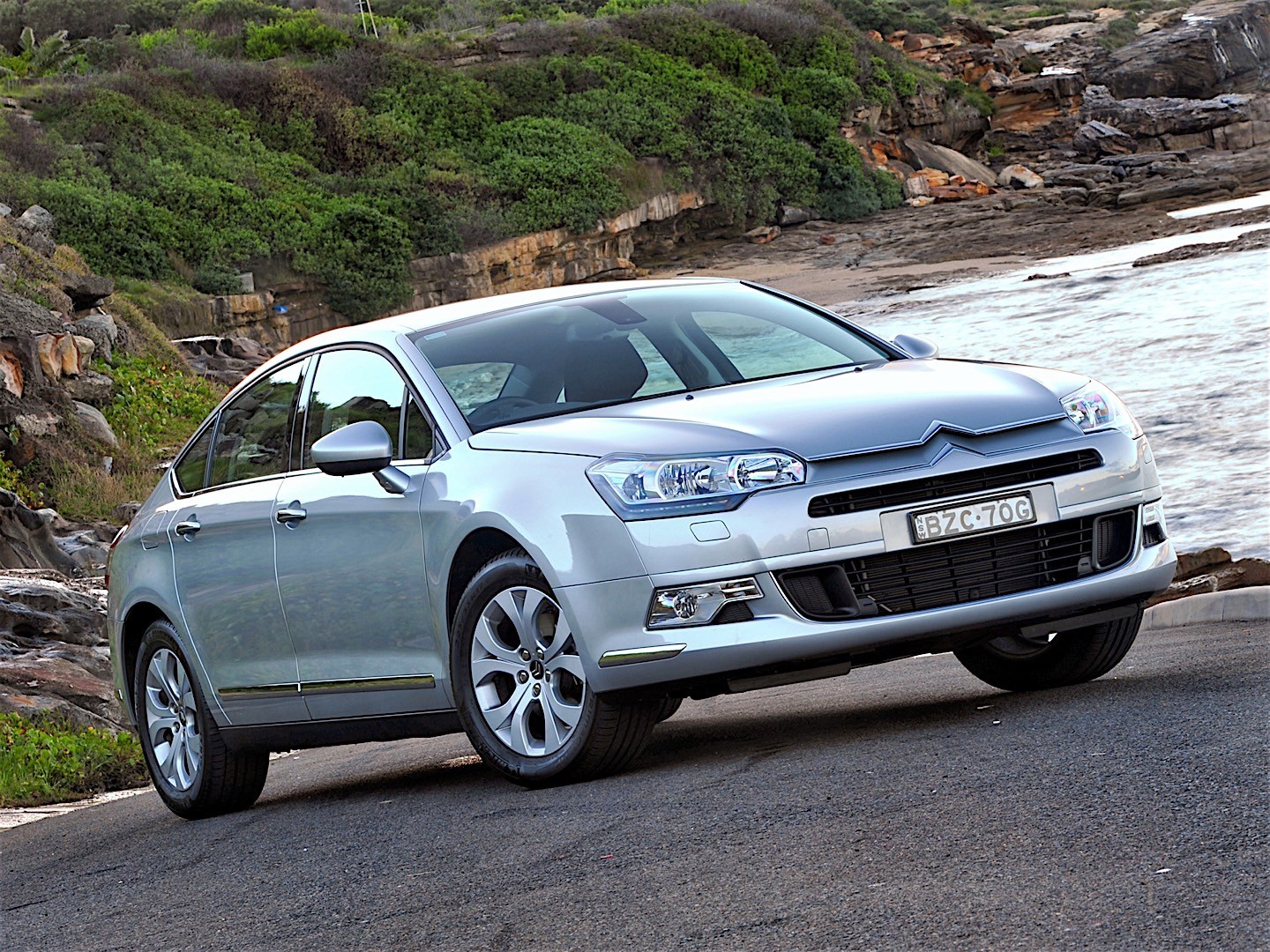 Citroen C5 Sedan photo 9