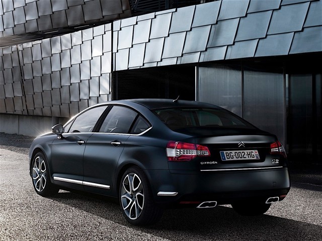Citroen C5 Sedan photo 10