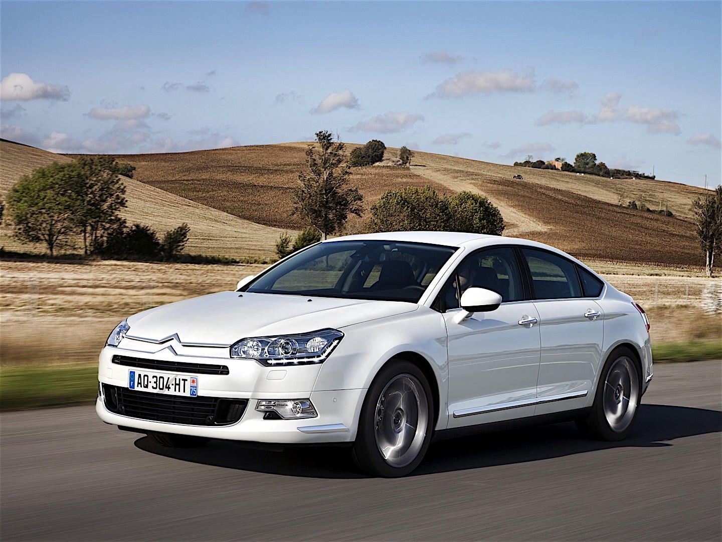 Citroen C5 Sedan photo 22