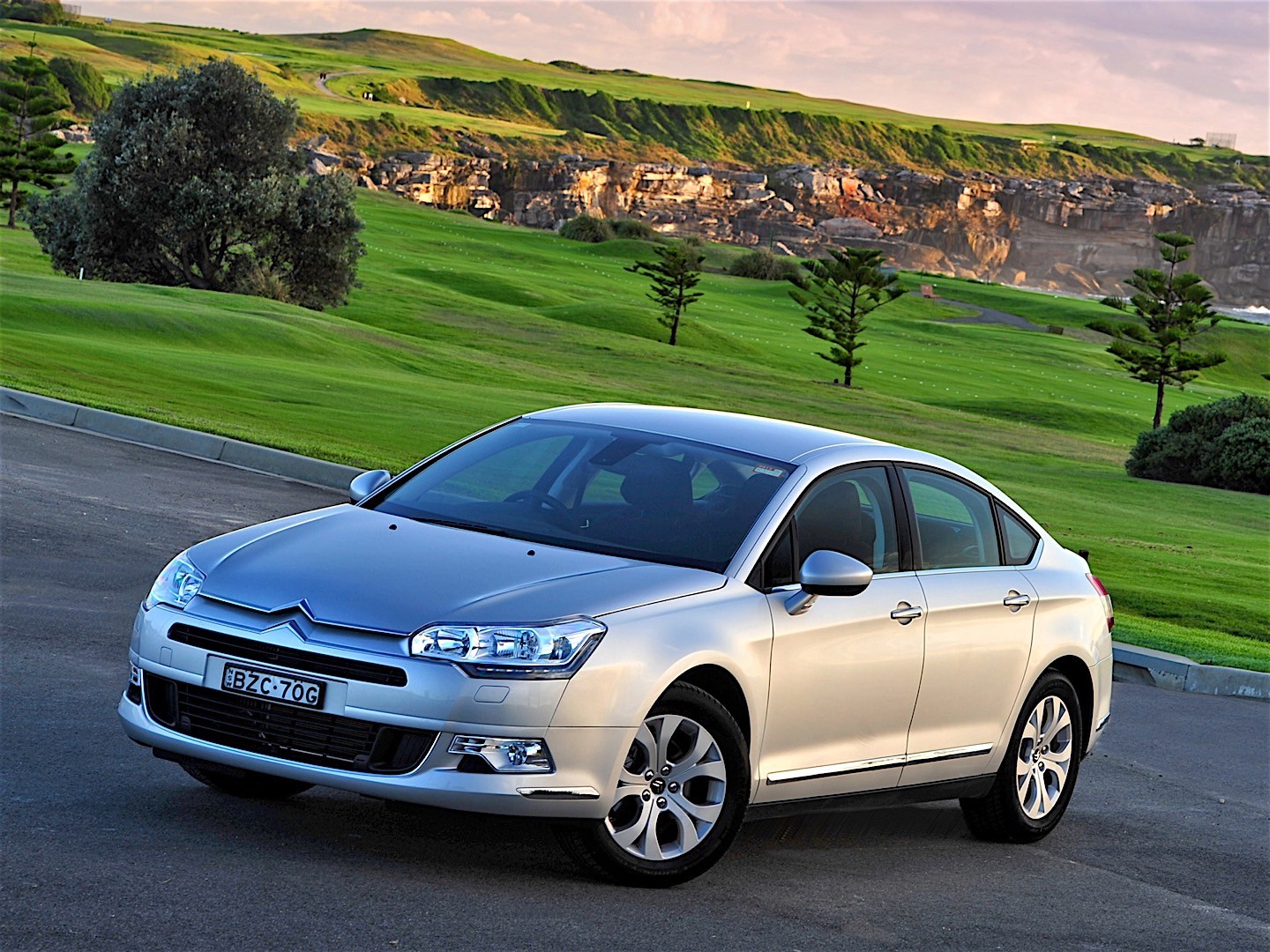Citroen C5 Sedan photo 27