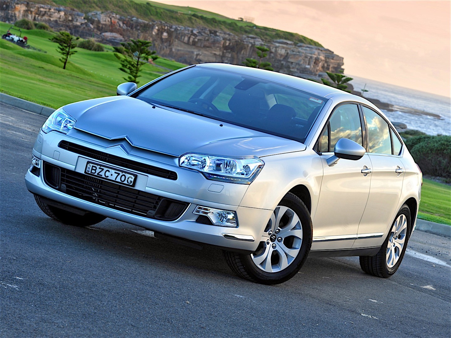 Citroen C5 Sedan photo 28