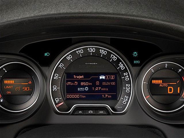 Citroen C5 Sedan photo 41