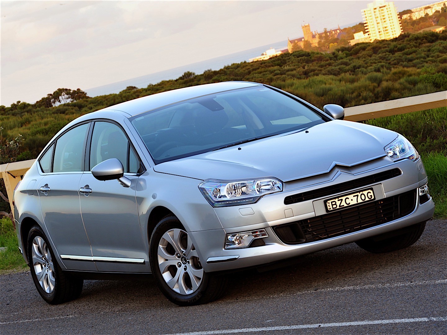 Citroen C5 Sedan photo 35