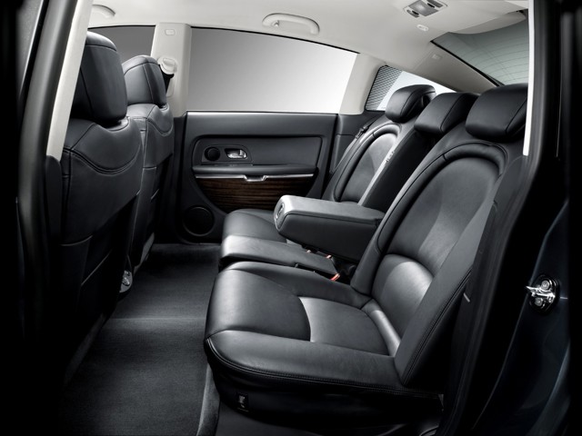 Citroen C6 photo 37