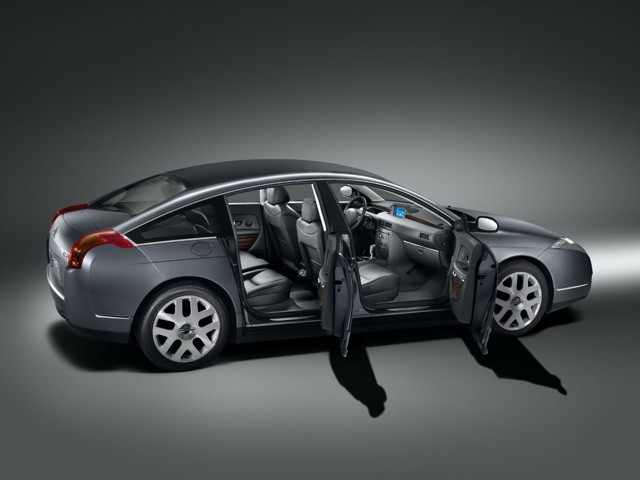 Citroen C6 photo 14