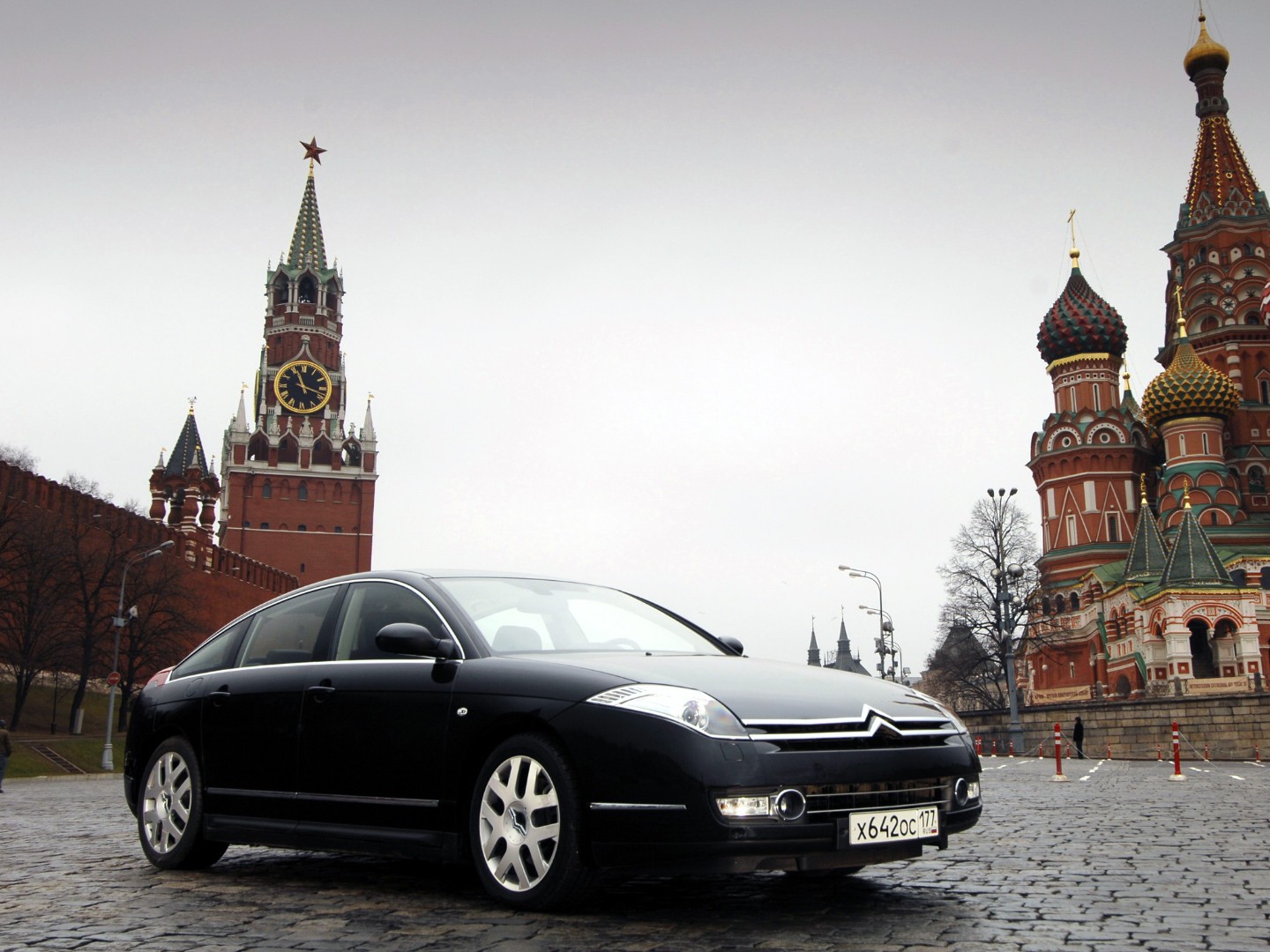 Citroen C6 photo 16