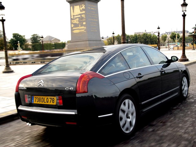 Citroen C6 photo 21