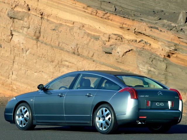 Citroen C6 photo 23