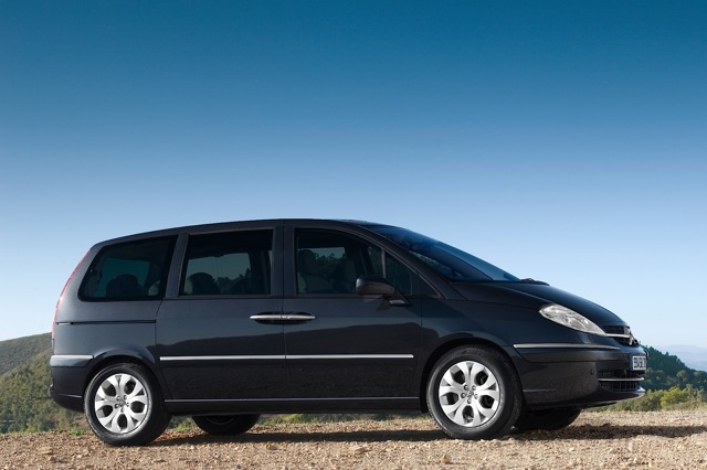 Citroen C8 photo 17