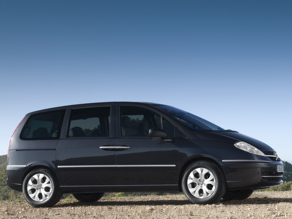 Citroen C8 photo 23