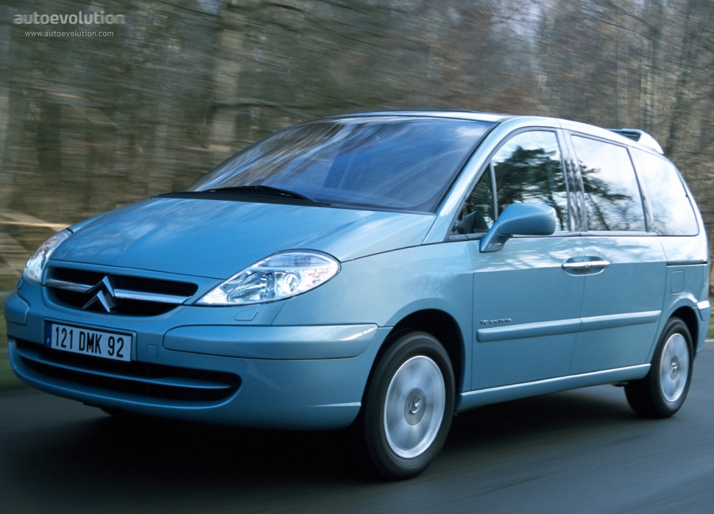Citroen C8 photo 4