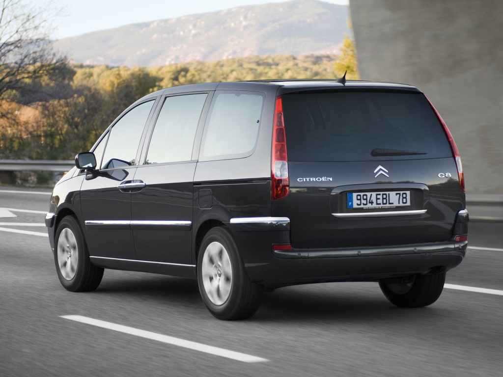 Citroen C8 photo 8