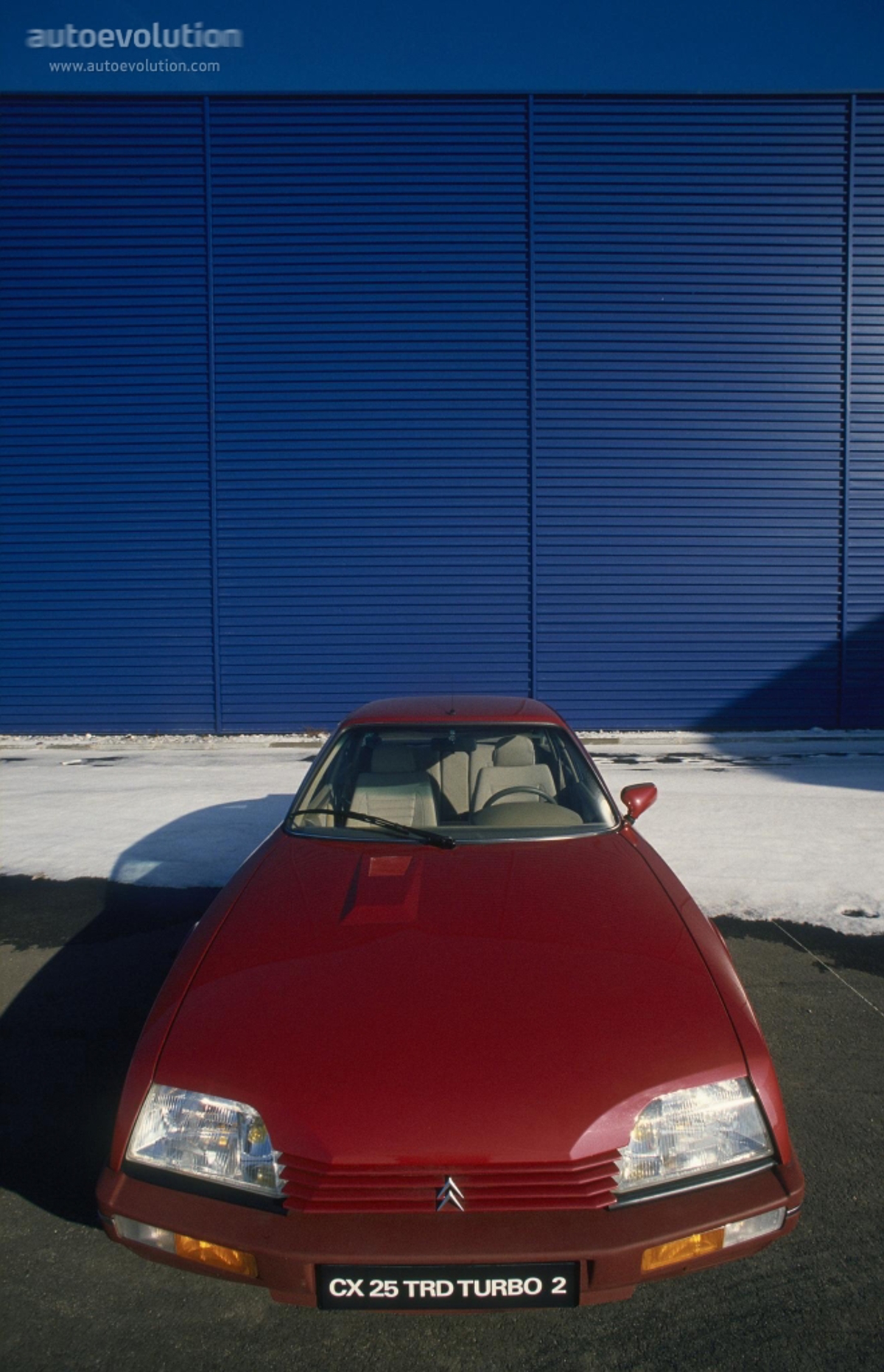 Citroen CITROEN CX 2.0L 4MT FWD (106 HP)