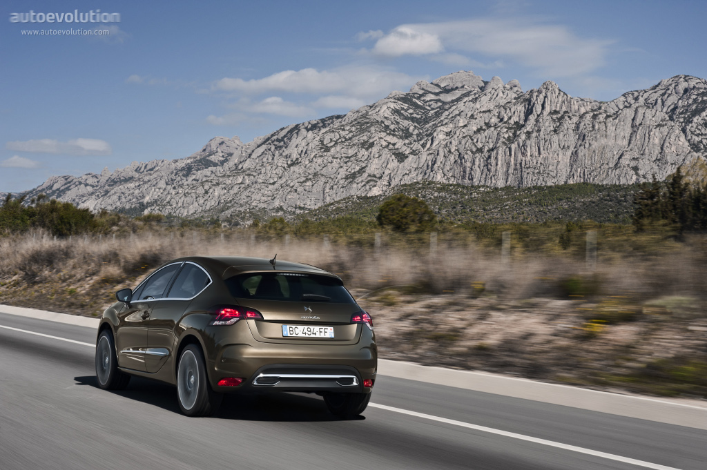 Citroen Ds4 photo 30