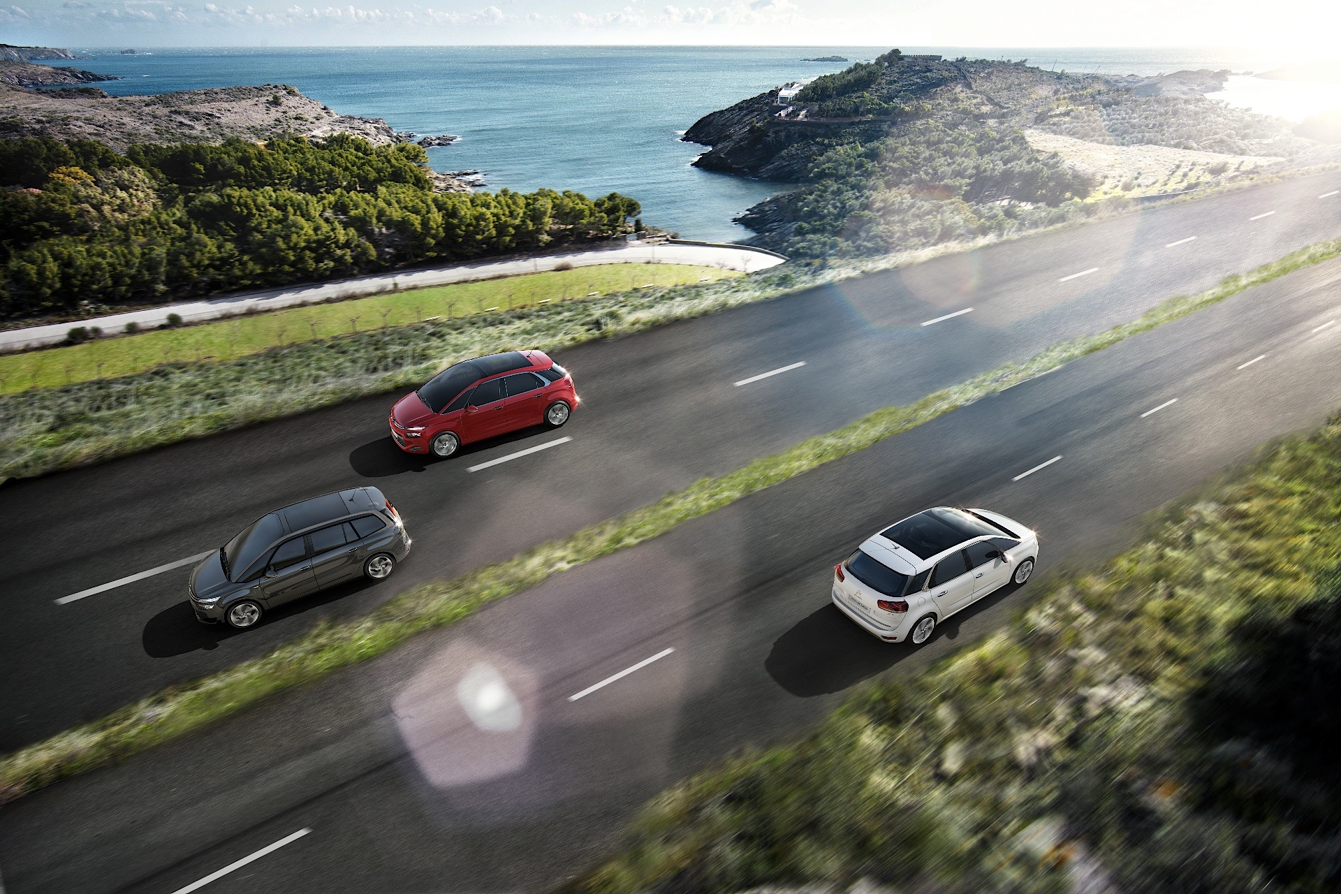 Citroen Grand C4 Picasso photo 11