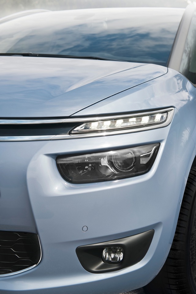 Citroen Grand C4 Picasso photo 24