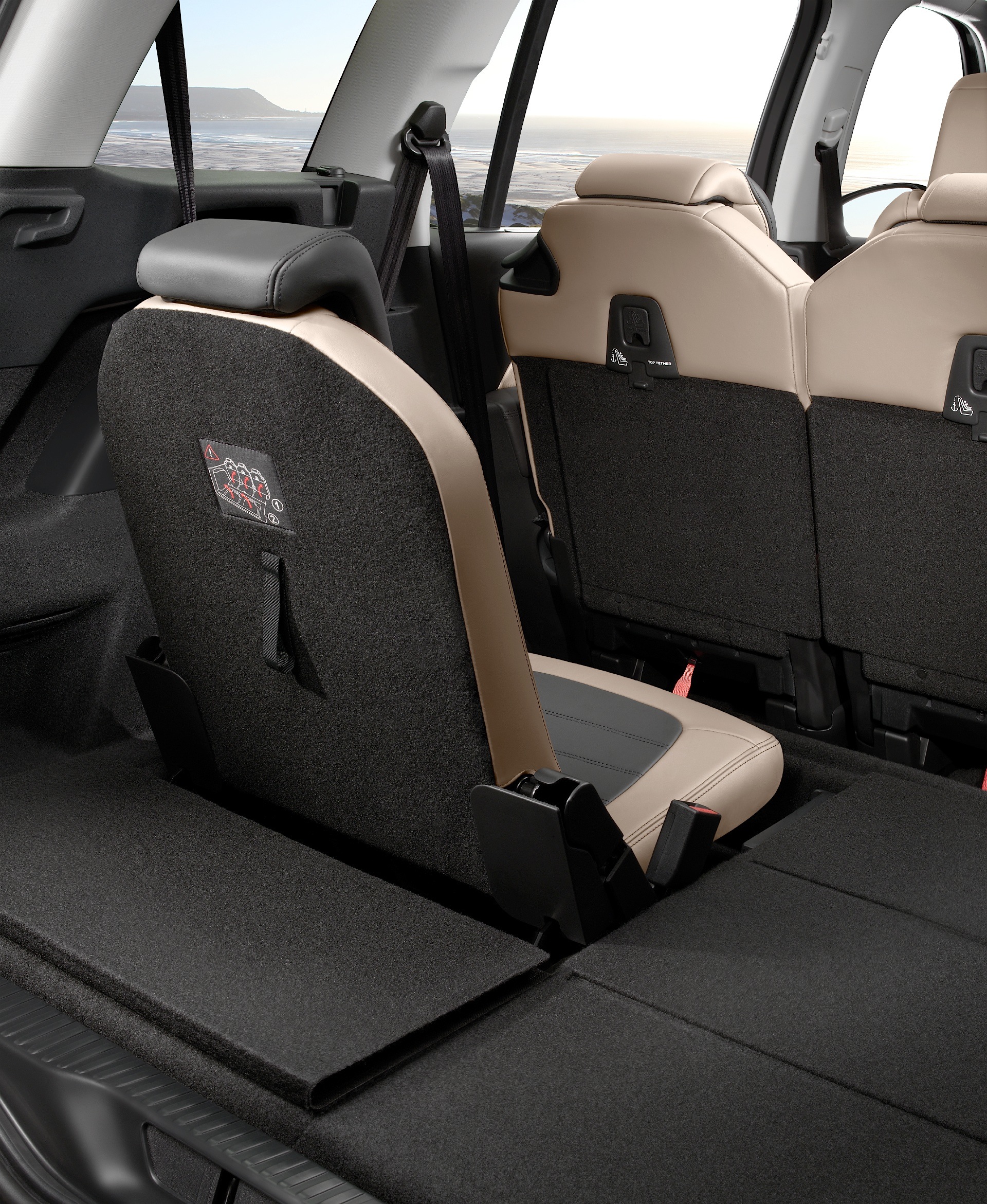 Citroen Grand C4 Picasso photo 63