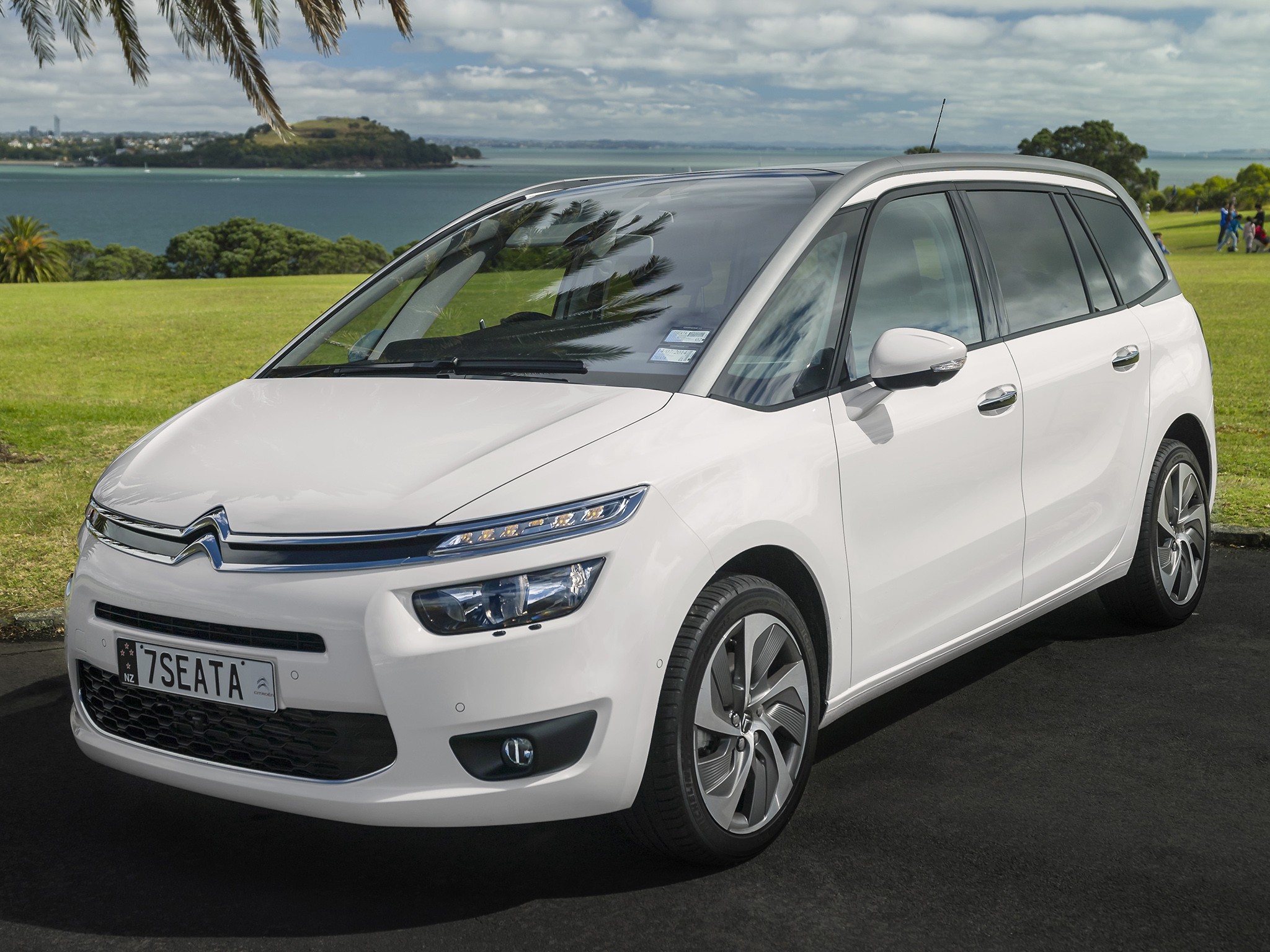 Citroen Grand C4 Picasso photo 44