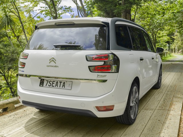 Citroen Grand C4 Picasso photo 46