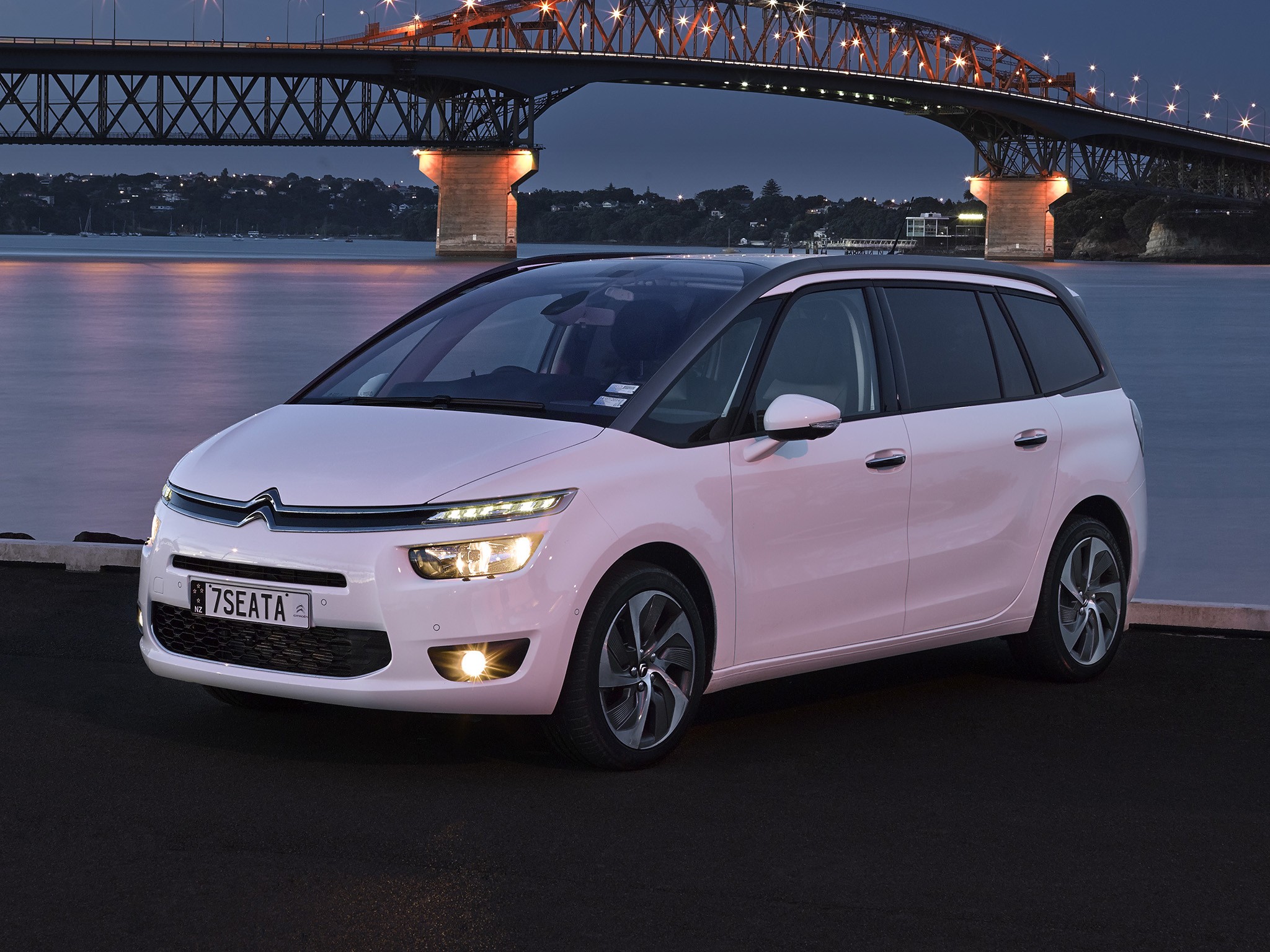 Citroen Grand C4 Picasso photo 50