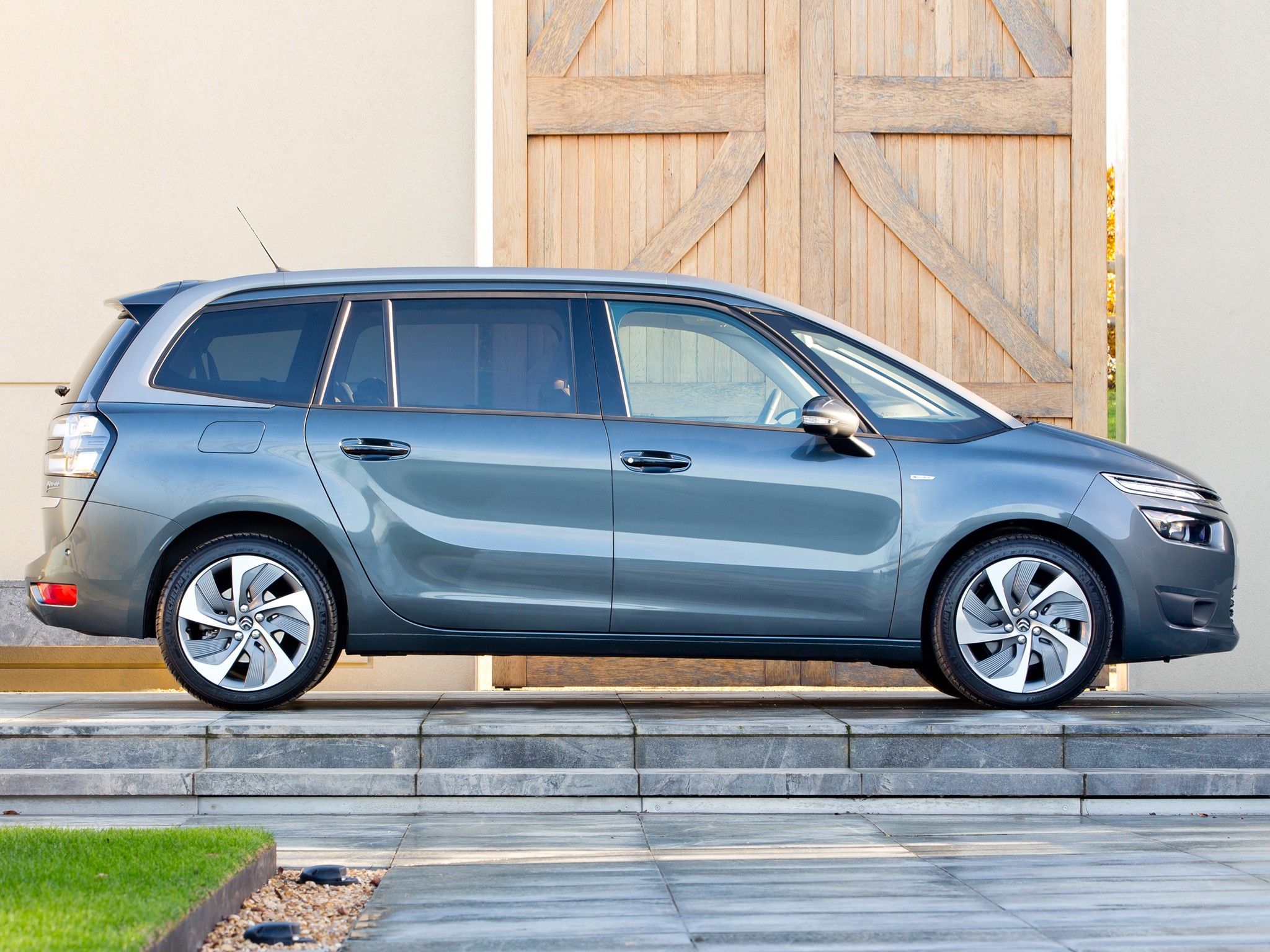 Citroen Grand C4 Picasso photo 53