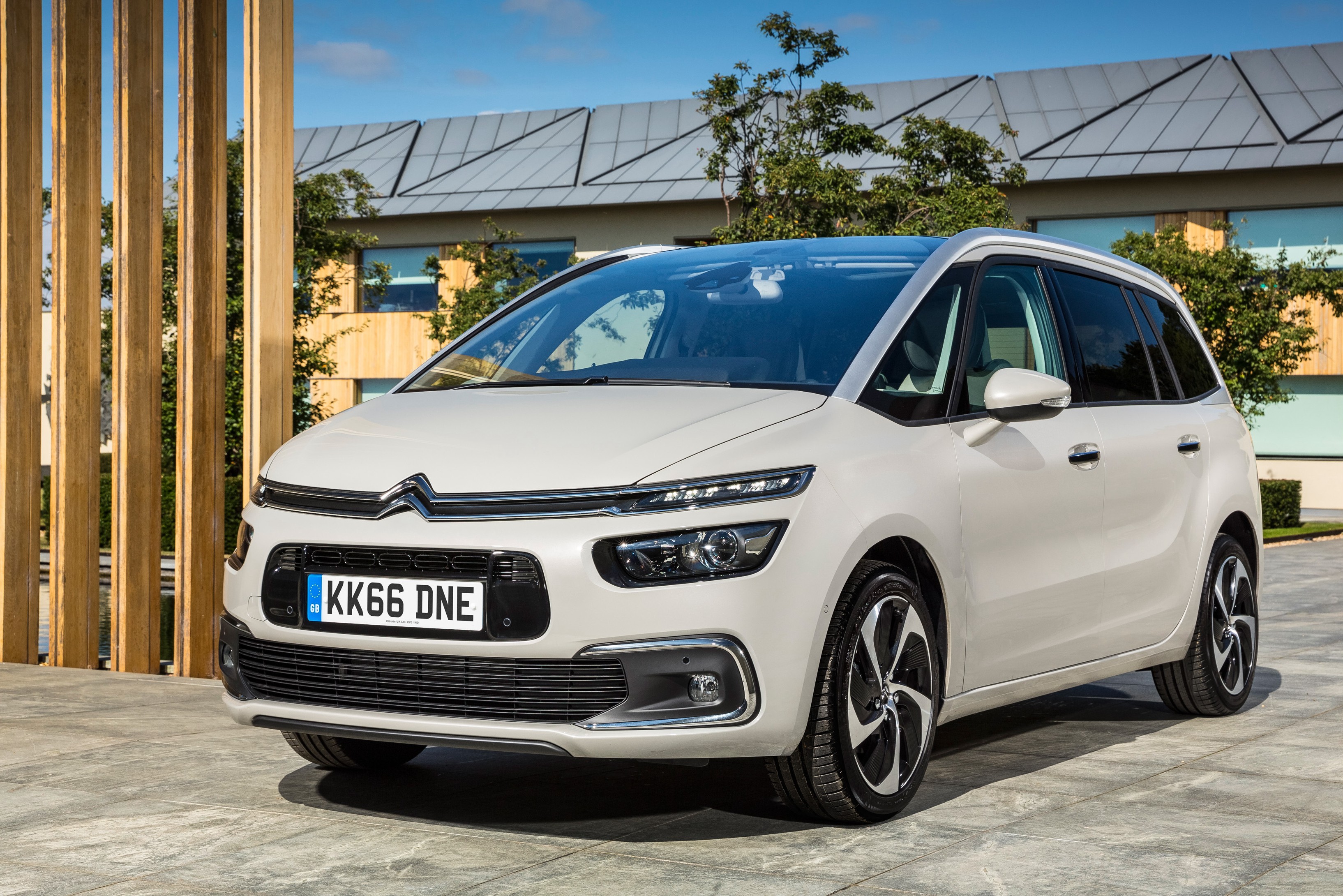 Citroen Grand C4 Picasso photo 21