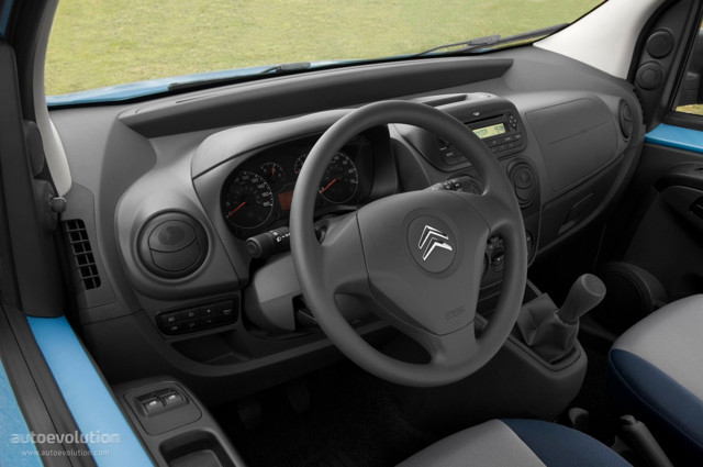 Citroen Nemo photo 15