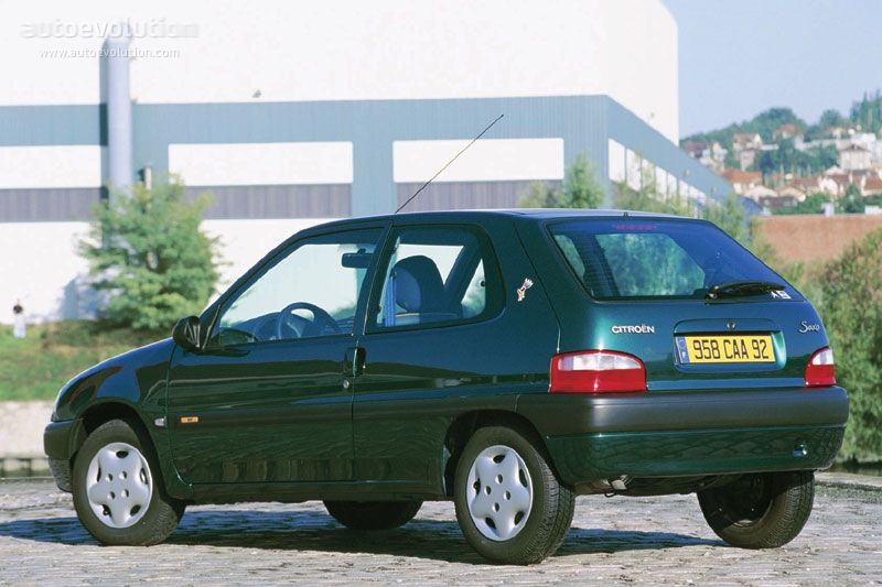 Citroen Saxo 3 Doors photo 3